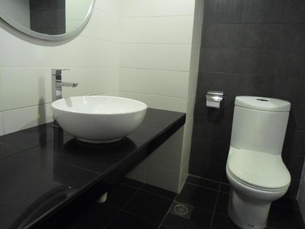 Regent Hotel Bintulu Esterno foto