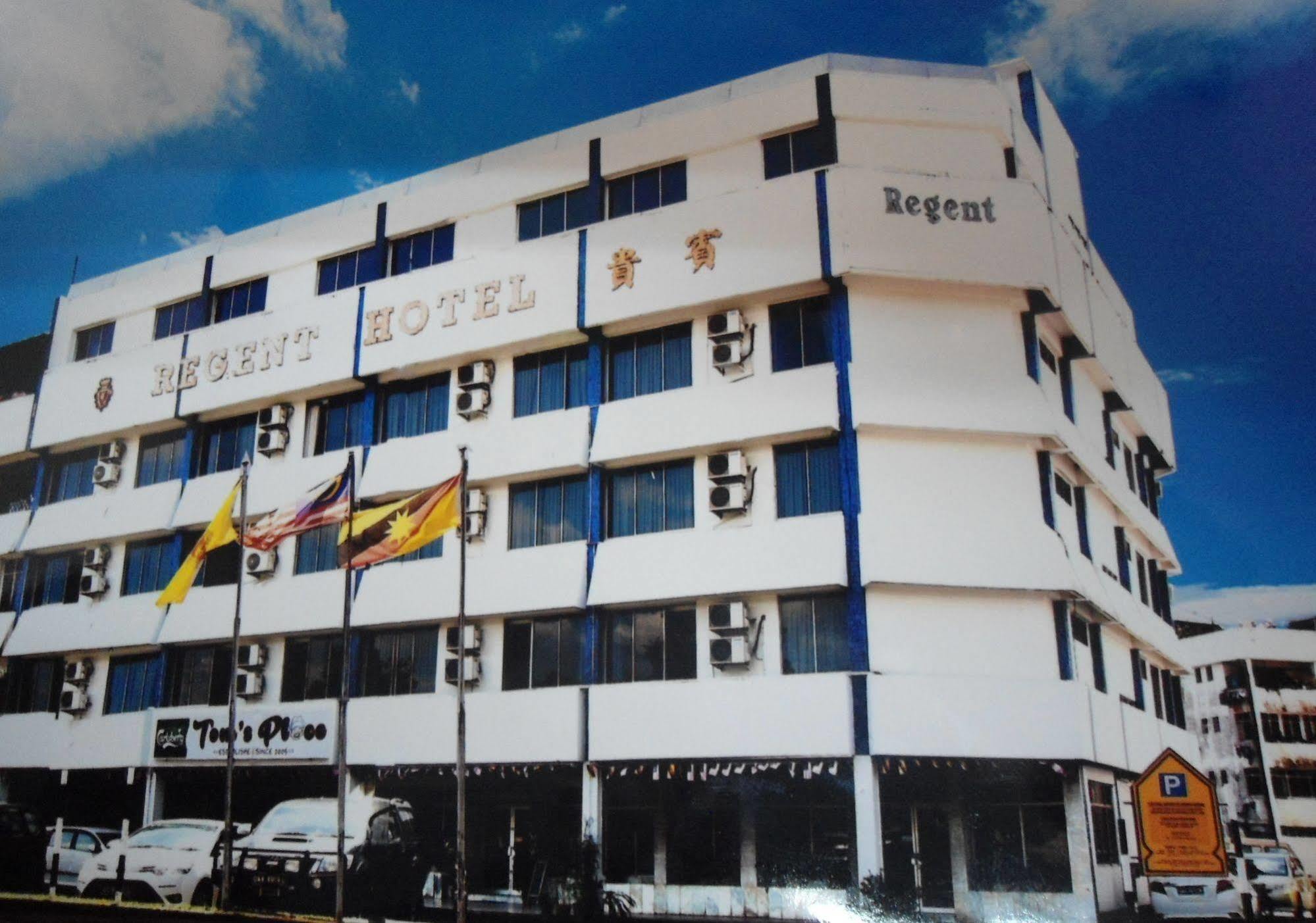 Regent Hotel Bintulu Esterno foto